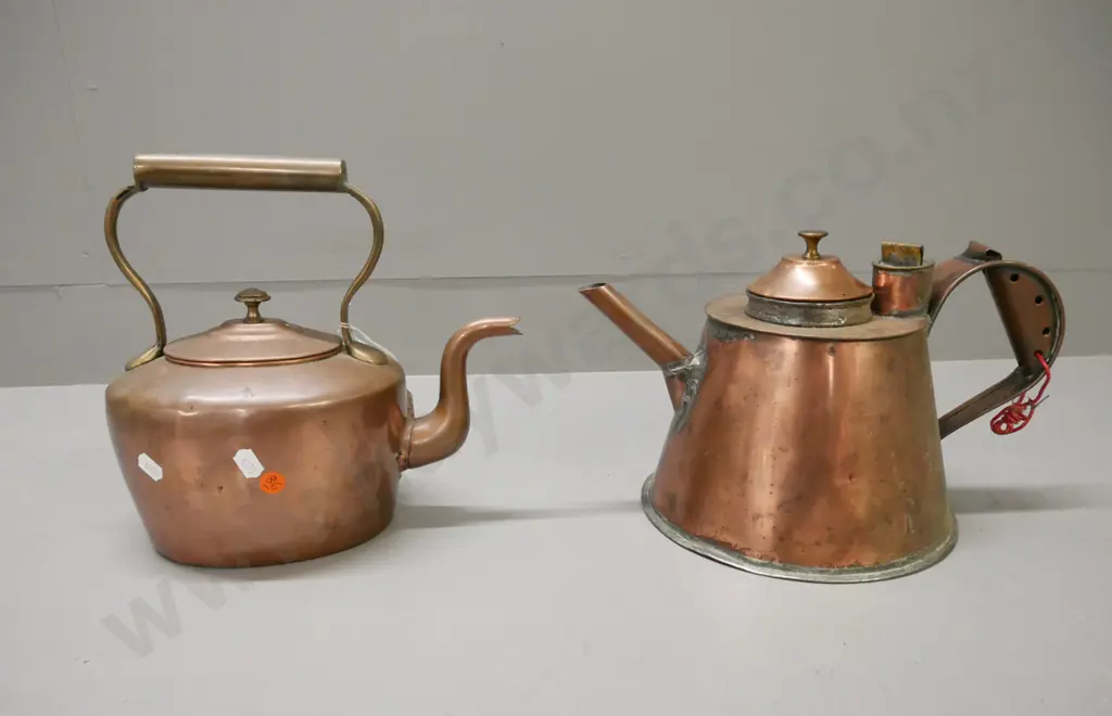 2x vintage kettles: oval kettle coppered white metal w/ brass handle; conical kettle copper w/ white metal inner. Image 1++