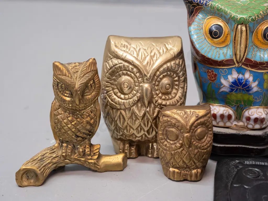 10 small owl figurines - 2 cloisonne, 3 brass, carved malachite, composite Capella Dartington, Irish Turf Craft, etc. Image 1++