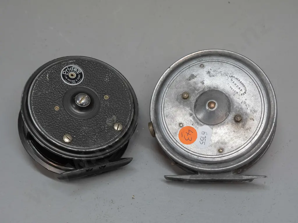 2 English fishing fly reels - JJS Walker Bampton & Co, D-95 and a JW Young & Sons Pridex, D-85 Image 1++