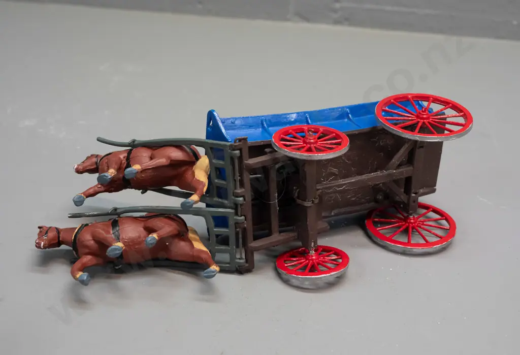 cast metal horse and carriage - Matchbox Models of Yesteryear passenger coach & horses, a Crescent royal jubilee Image 1++
