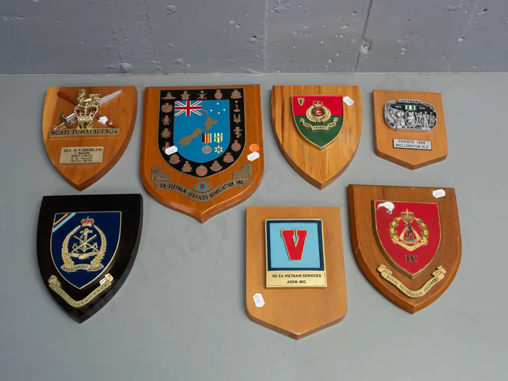 assorted military crests on timber backing boards - Royal Australian, Otago Officers Club, Ngati Tumatauenga, Image 1++
