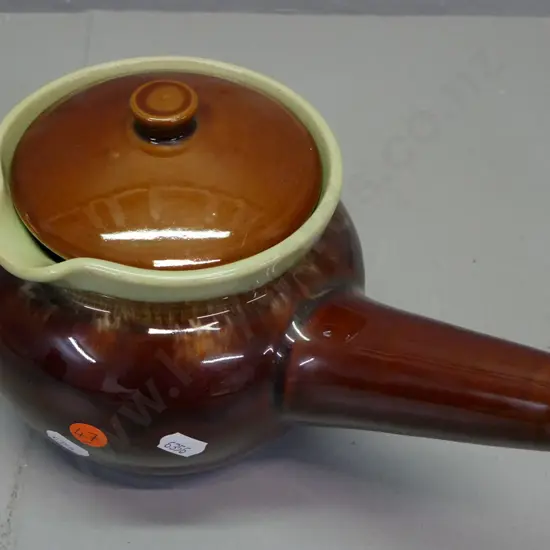 Denby stoneware handled & lidded pot with pouring spout. Green & brown glazes. H-150 D-220