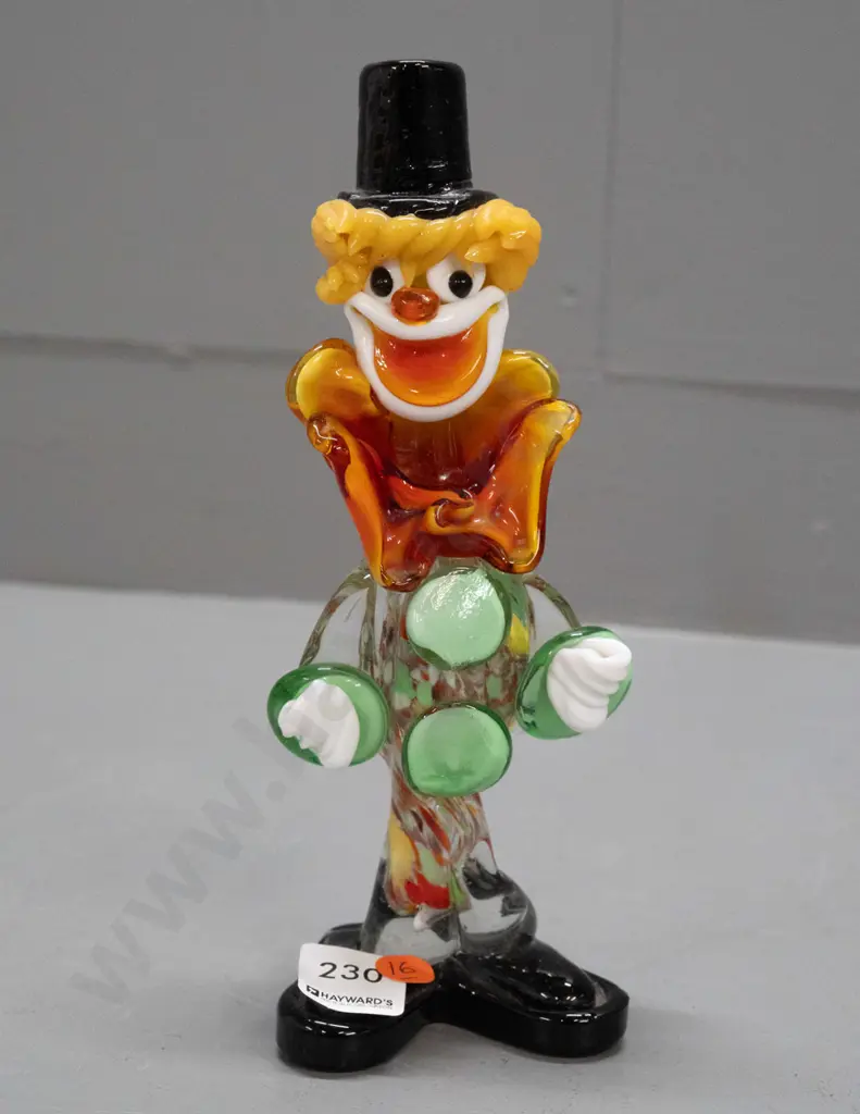Murano glass clown - has a few chips/damage to hair and nose area H-230 Image 1++