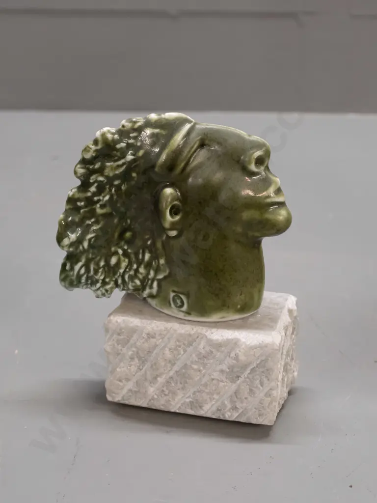 Darryl Robertson NZ studio pottery "Jade Man" ceramic head on Takaka marble base H-150 W-120 Image 1++