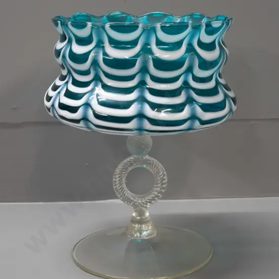 large comport with clear twisted hoop stem, blue and white glass ribbed and fluted bowl H-240 D-170