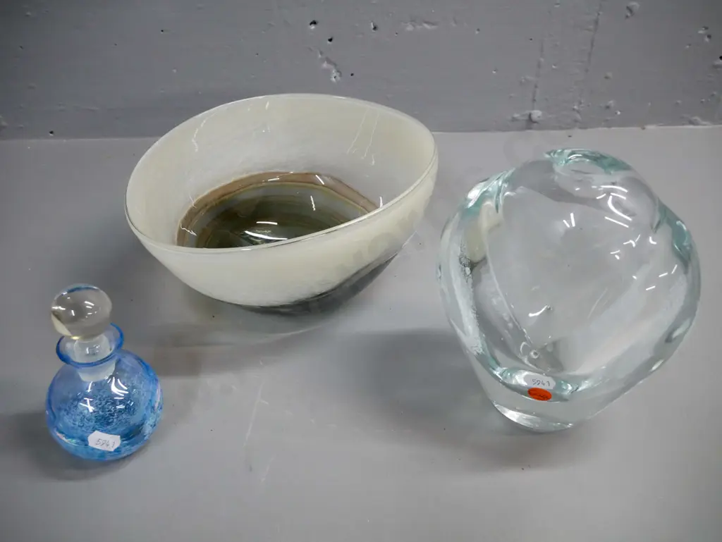 three pieces of art glass: oval bowl in brown and ivory, mottled blue scent bottle & clear fluted vase. Scent bottle Image 1++