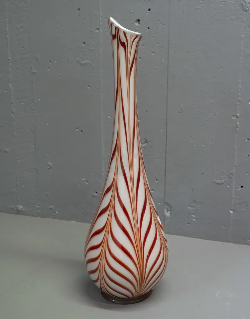 large art glass vase - white inside overlaid with swirled caramel brown, clear base H-490 Image 1++