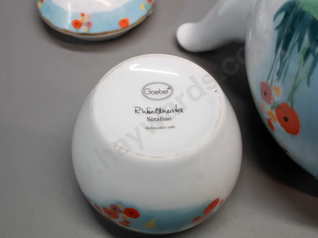 Goebel Rosina Wachtmeister cat-themed teapot and lidded sugar bowl, teapot is H-190 L-230. Some sugar residue in bowl, Image 1++