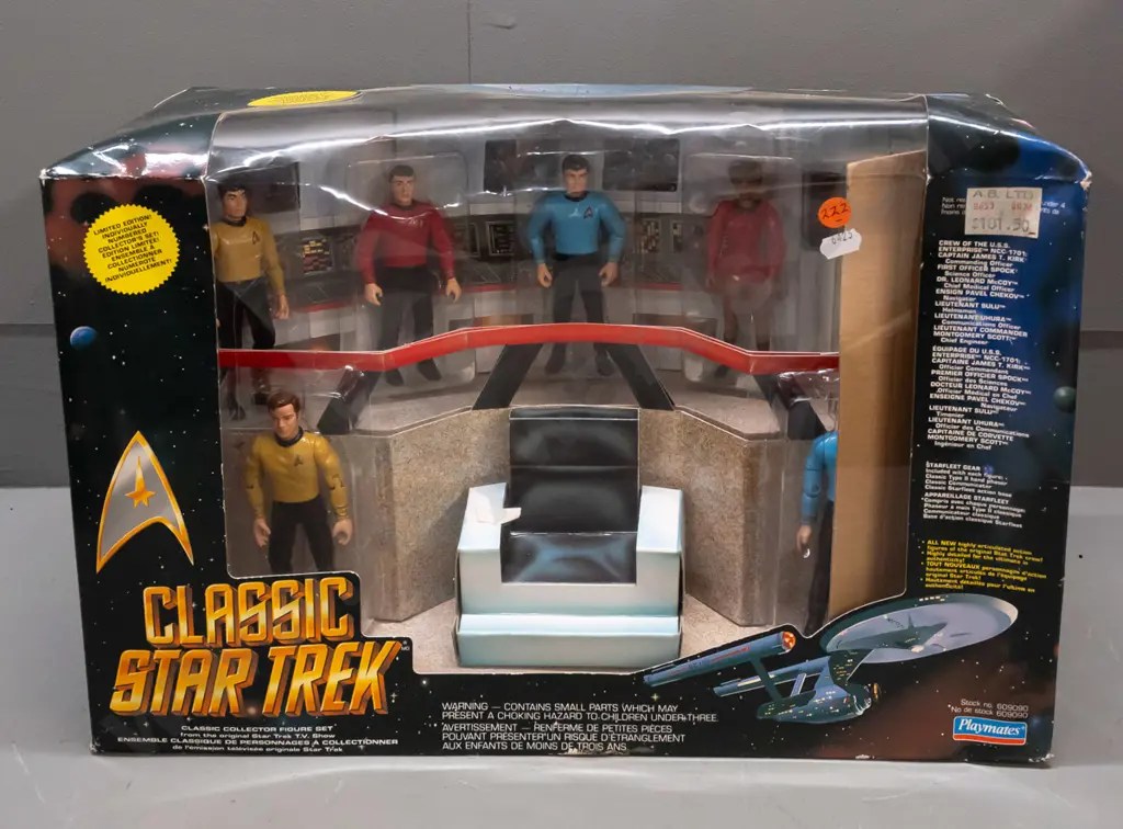 1993 Playmates Toys Classic Star Trek collector's figure set - some denting to box H-280 W-420 D-220 Image 1++