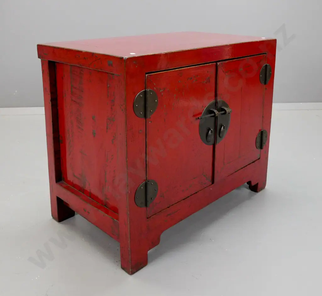pair of Chinese red lacquered 2-door cupboards with circular metal plate and bar locks, circular hinges, restored Image 1++