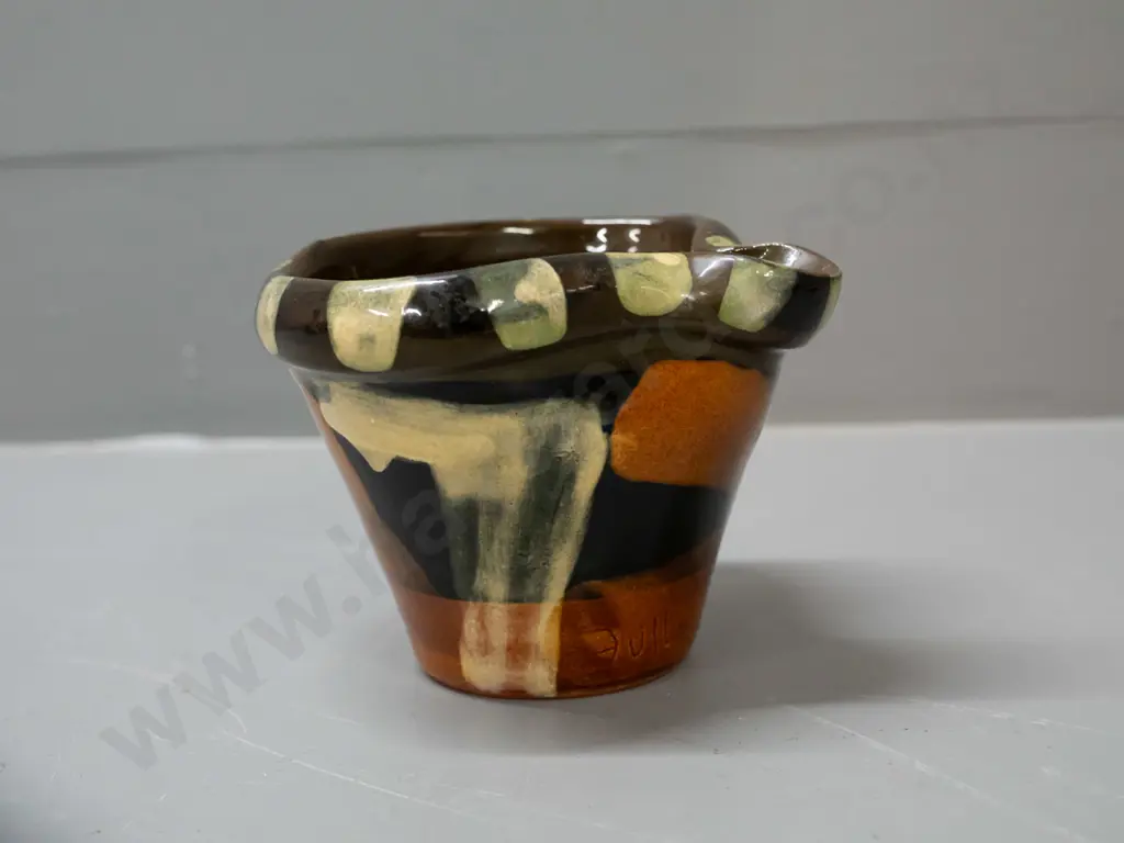 Steve Fullmer NZ studio pottery pouring vessel / bowl H-95 W-120 Image 1++