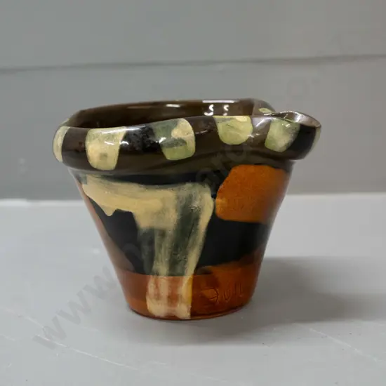 Steve Fullmer NZ studio pottery pouring vessel / bowl H-95 W-120