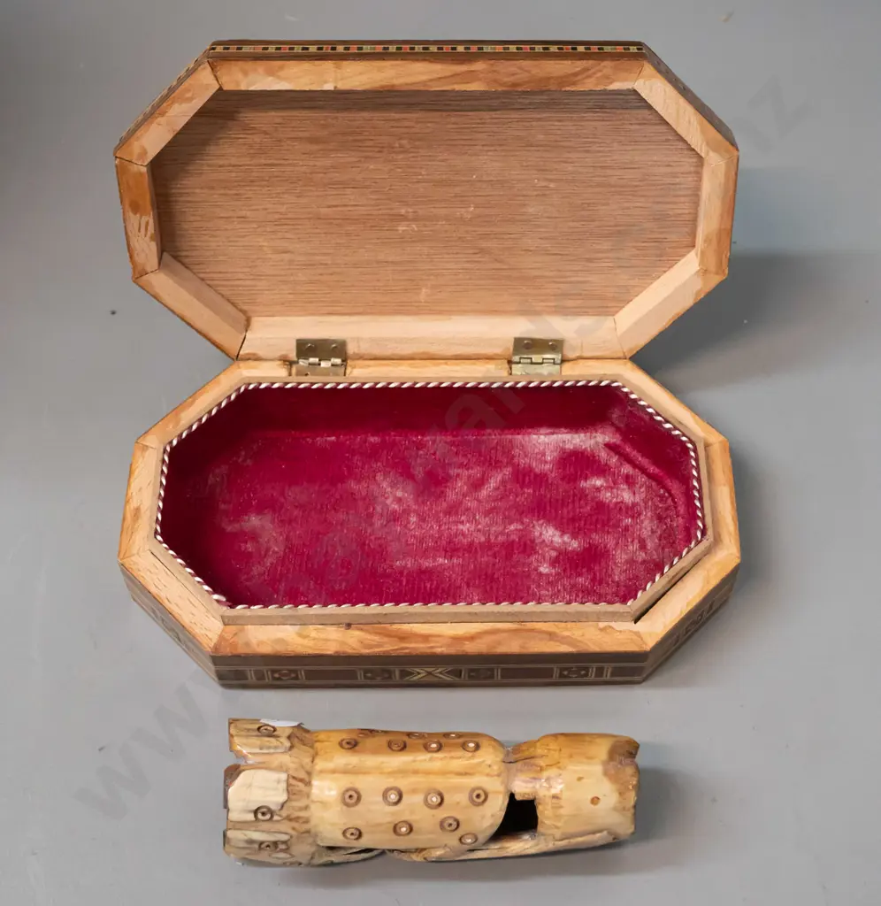 small hinged lid box with geometric mixed timber and mother of pearl inlaid decoration and a small African (Zaire) Image 1++