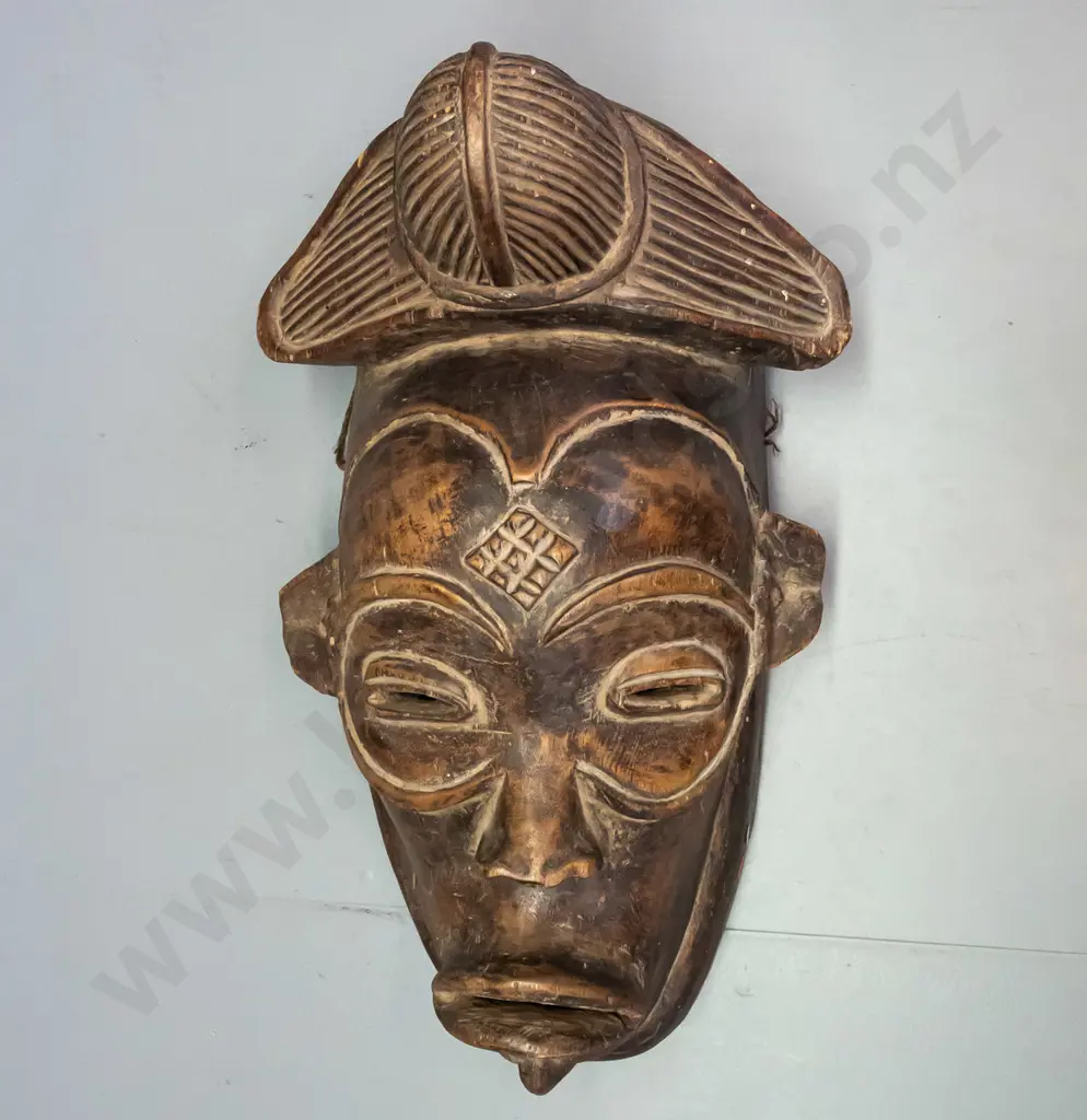 large carved timber mask - Chokwe / possibly Congo / Angola according to note - some chips, crack & age wear, historic Image 1++