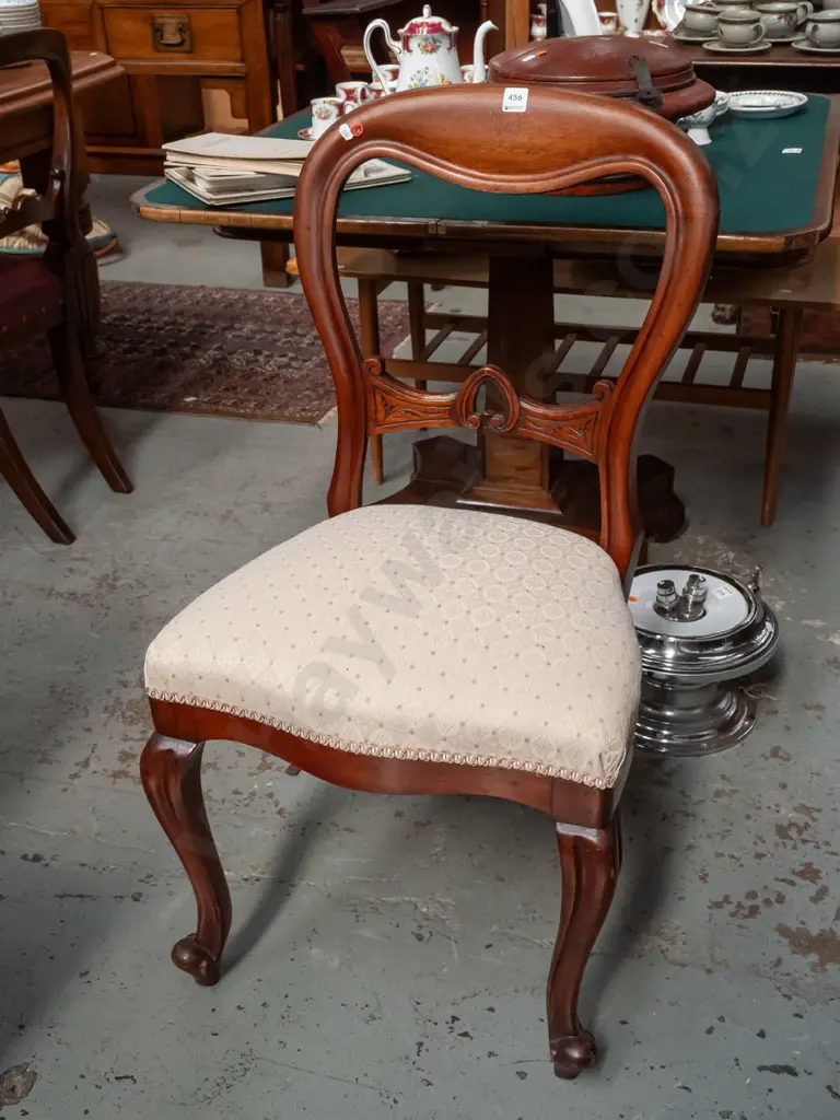 mahogany balloon-back chair with carved back splat, shaped front w/ scrolling cabriolet legs, ivory diamond Image 1++
