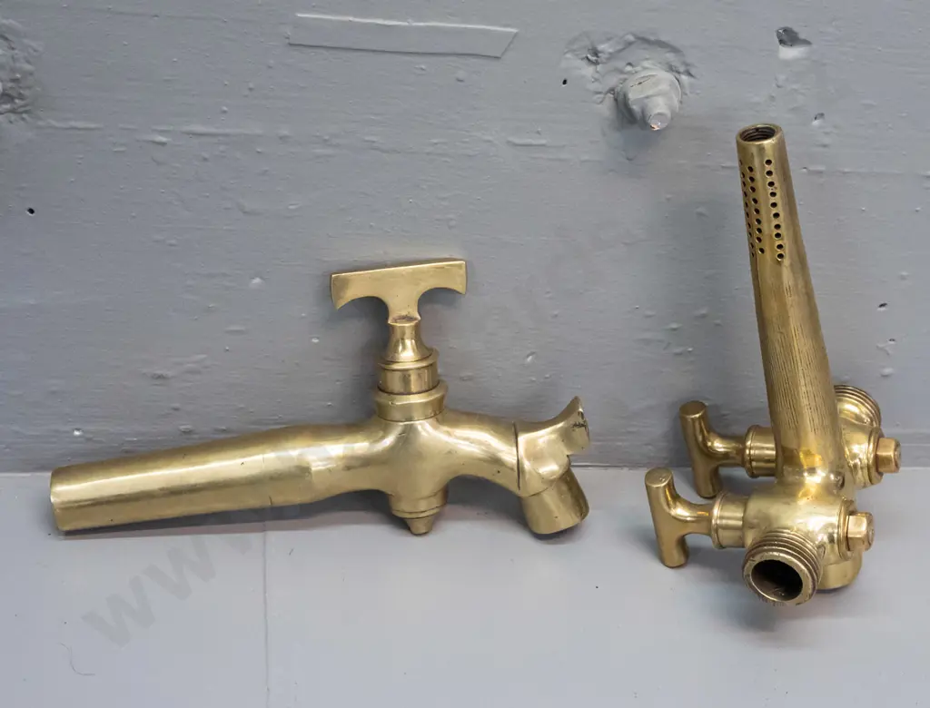 2 vintage large brass barrel or keg spigots, no maker's marks, one with double tap L-210 W-120 Image 1++