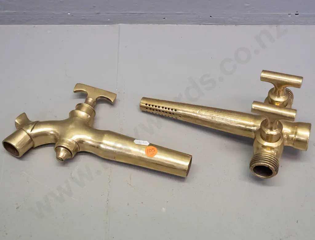 2 vintage large brass barrel or keg spigots, no maker's marks, one with double tap L-210 W-120 Image 1++