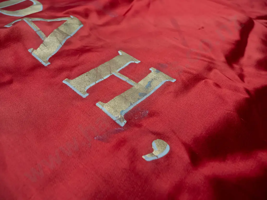 large Soviet era banner - red satin or silk fabric with gold tassel edging, hand painted lettering and central design, Image 1++