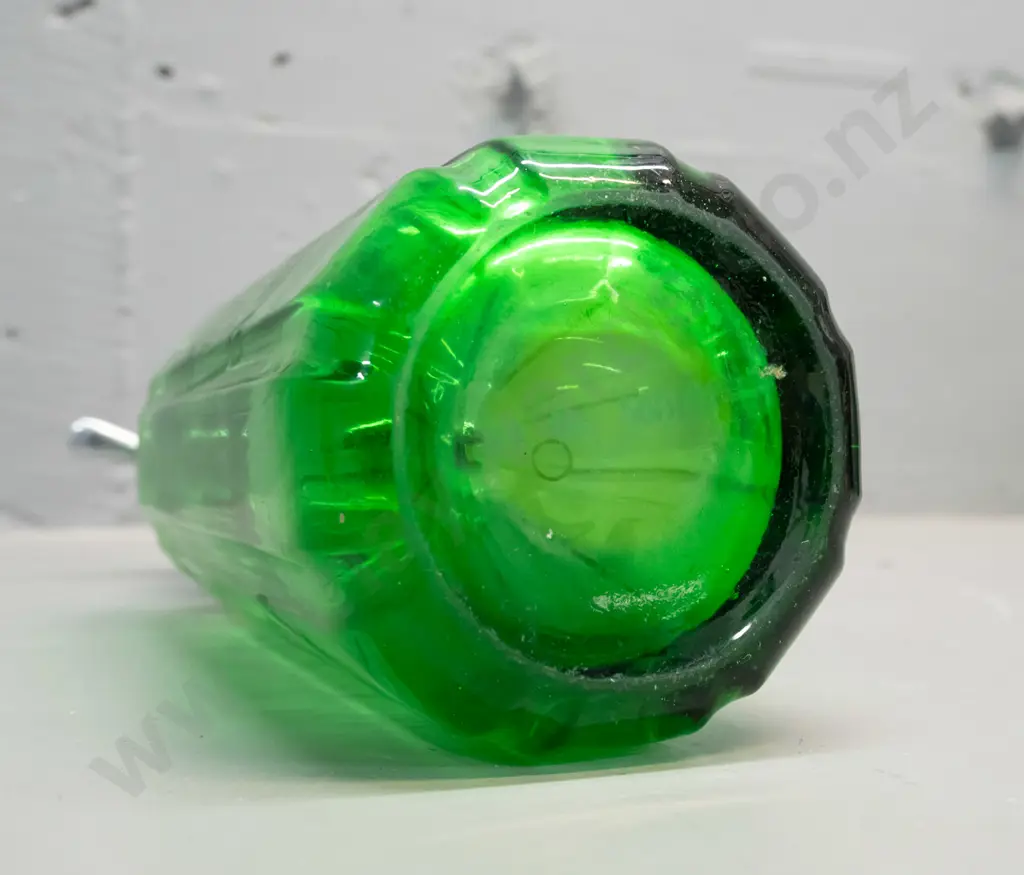 green fluted glass soda syphon marked Plowman & Son Napier - cap marked Plowman 1944 Ltd Napier H-320 Image 1++
