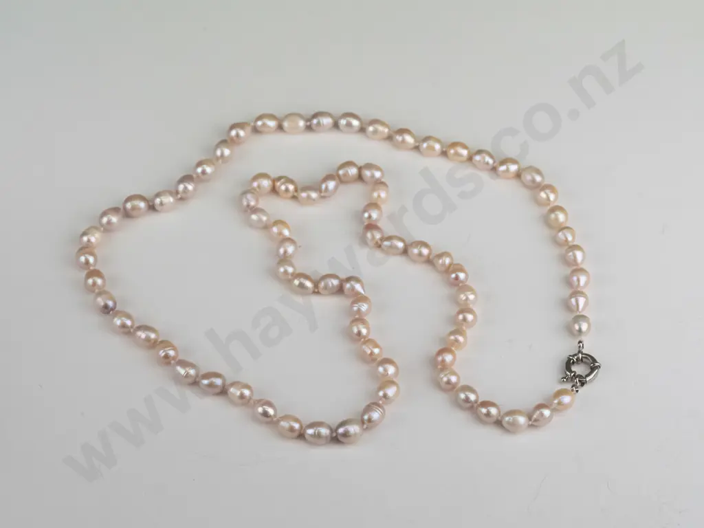 long light pink necklace Image 1++