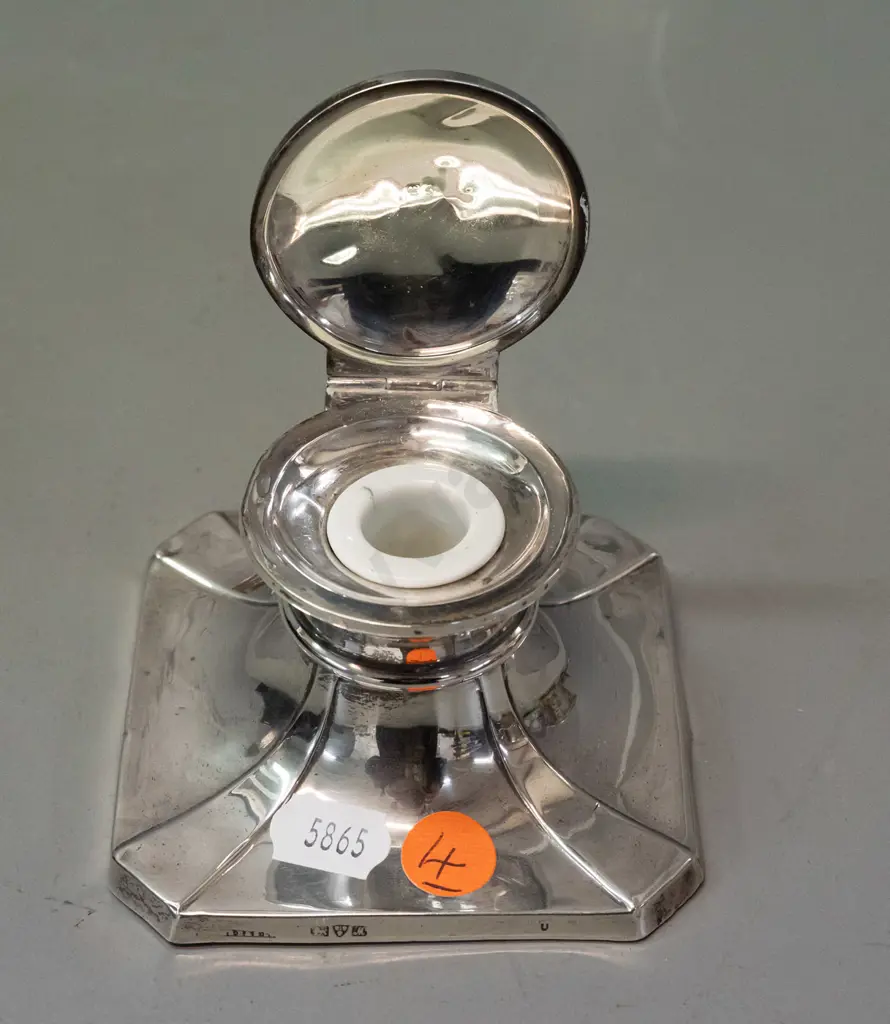 sterling silver inkwell with hinged lid and a porcelain liner - some dents to silver H-55 W-90 D-90 Image 1++