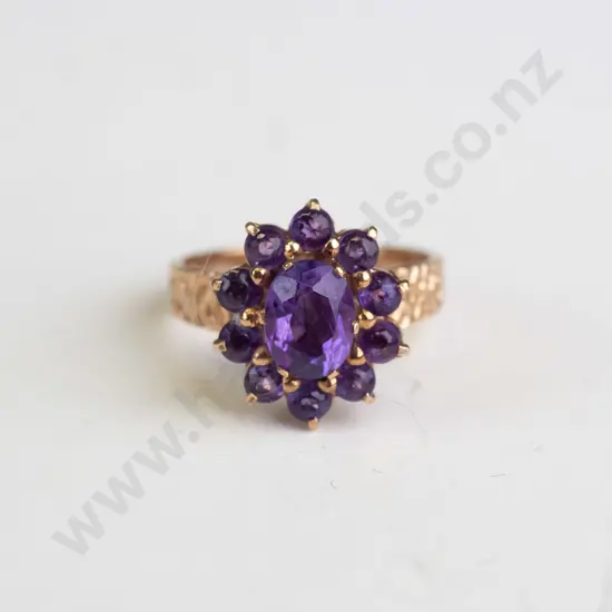 9ct amethyst cluster ring 4.7gms