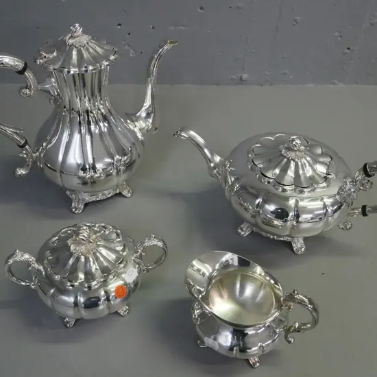 melon-shaped silver plated coffee & tea set; coffee pot, tea pot, milk & sugar. Coffee pot H-255 W-270