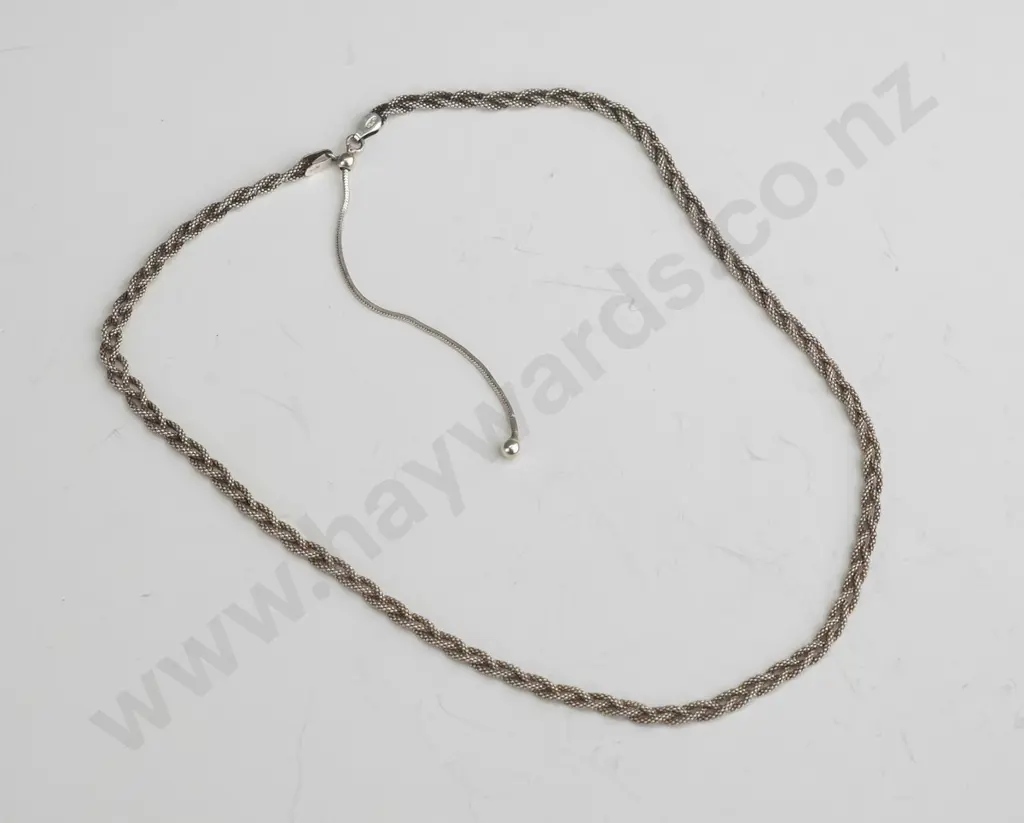 silver necklace stamped 925 Italy Image 1++