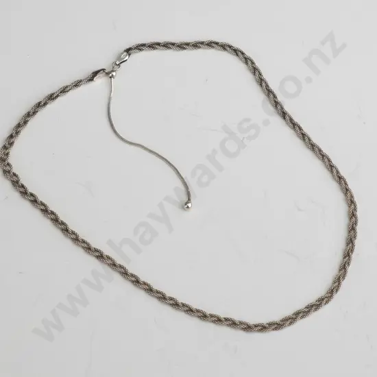 silver necklace stamped 925 Italy