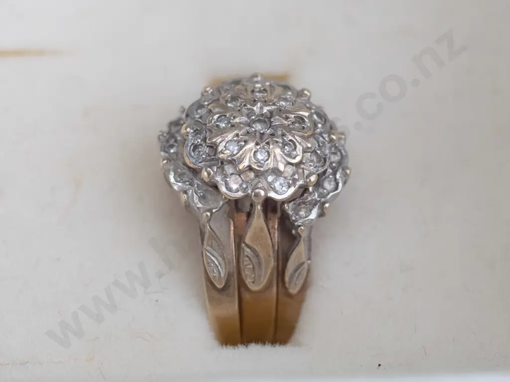 9ct diamond trio set - cluster & 2 crescent rings 5.9gms Image 1++