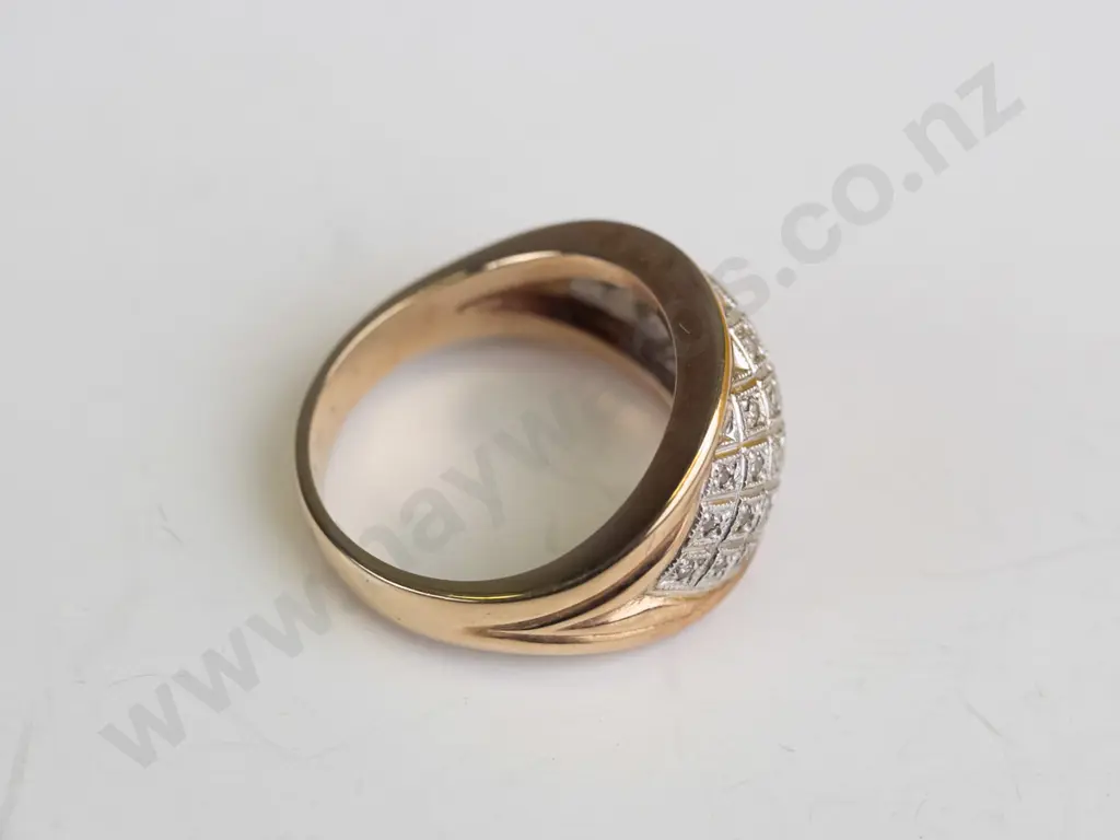 9ct gold multi band diamond ring 7.0gms Image 1++