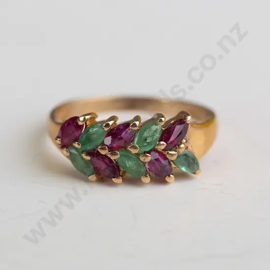 9ct emerald & ruby marquis ring 2.7gms