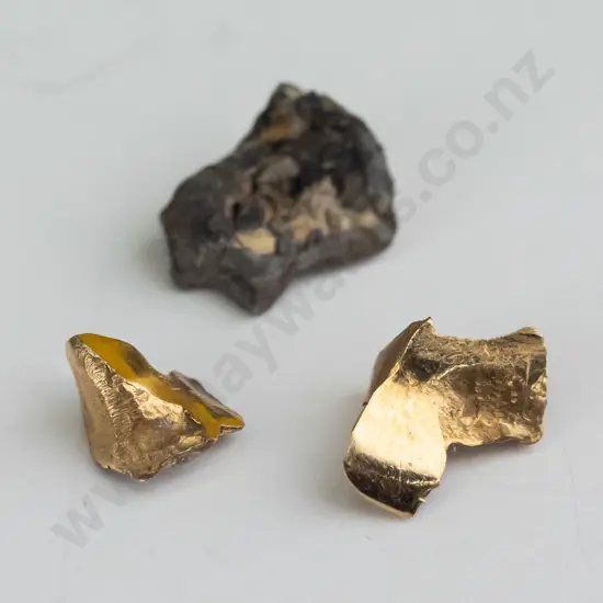 3 pieces of gold fillings 1.5gms
