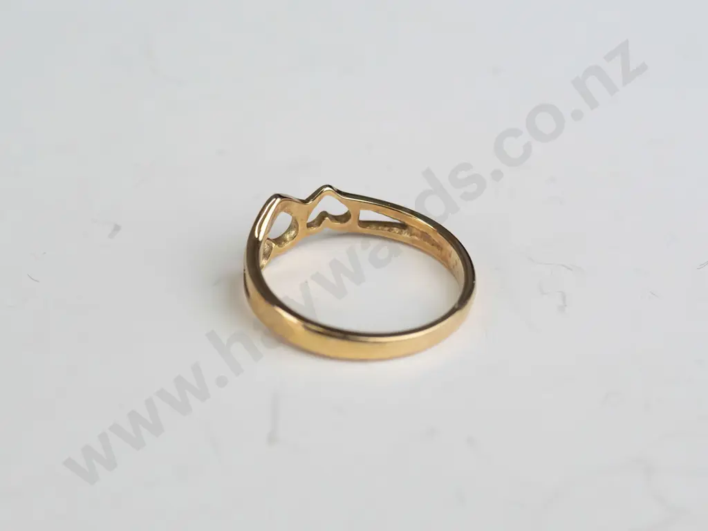 10kt gold heart ring Image 1++