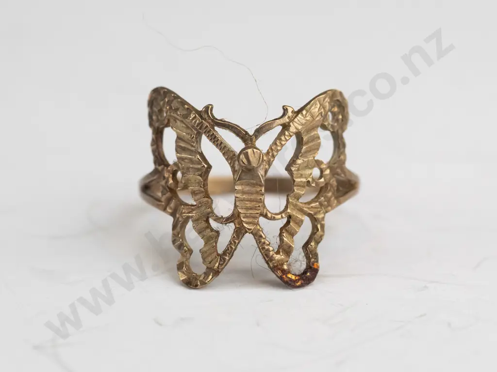 9ct butterfly ring Image 1++