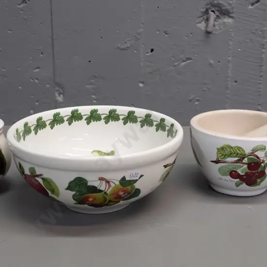 3x pieces of Portmeirion Pomona pattern: mortar & pestle, bowl, lidded container. Bowl: H-90, W-200