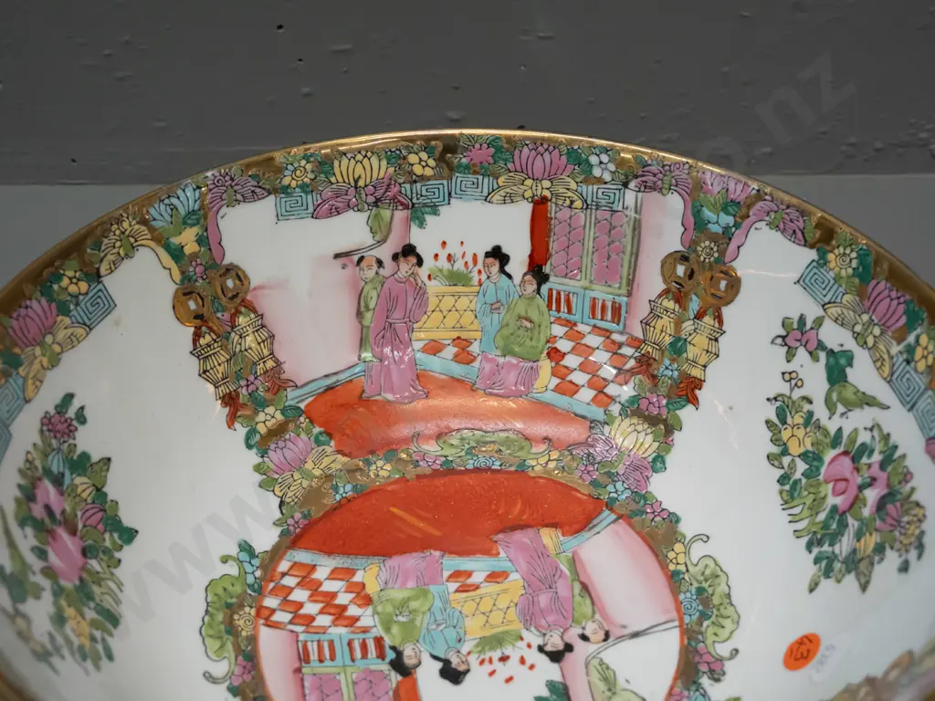 Chinese bowl with hand painted & gilt decoration with a circular hardwood stand with marble insert, on claw feet. Bowl Image 1++