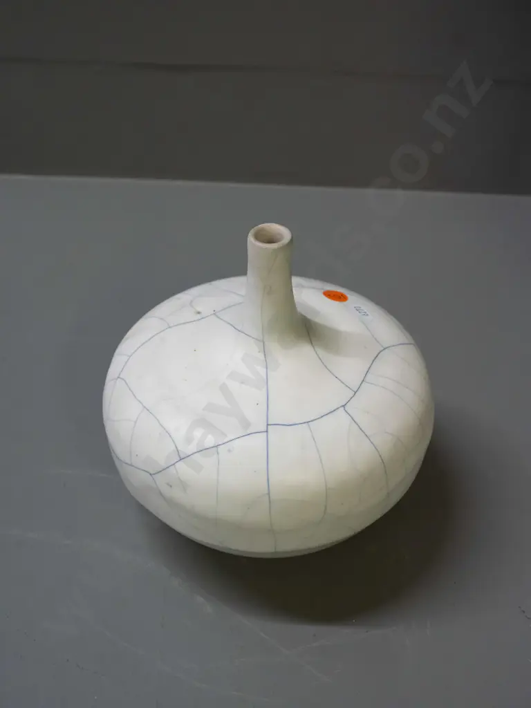 Nicole Kolig studio pottery squat bottle vase - white with blue craze effect H-180 Image 1++