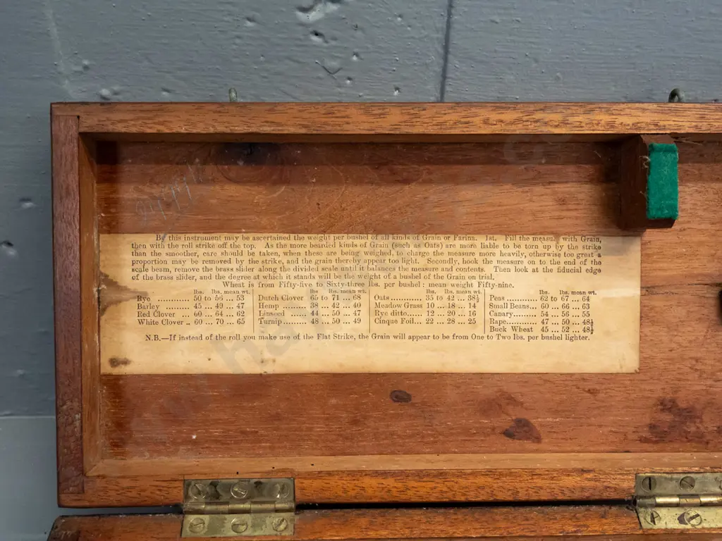 vintage Oertling mahogany cased chondrometer / grain scale with brass fittings - corrosion to pivot arm, paper label Image 1++