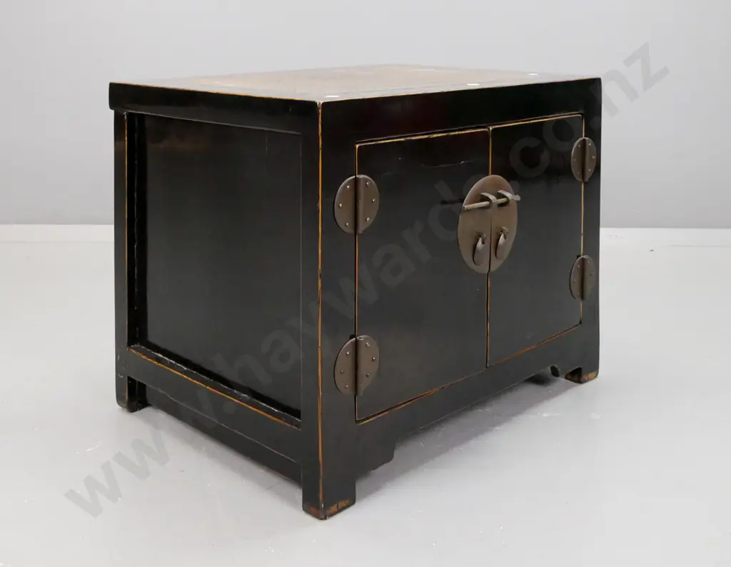 Chinese elmwood black lacquered 2-door low cupboard, lacquered woven insert in top, metal hardware H-510 W-650 D-480. Image 1++