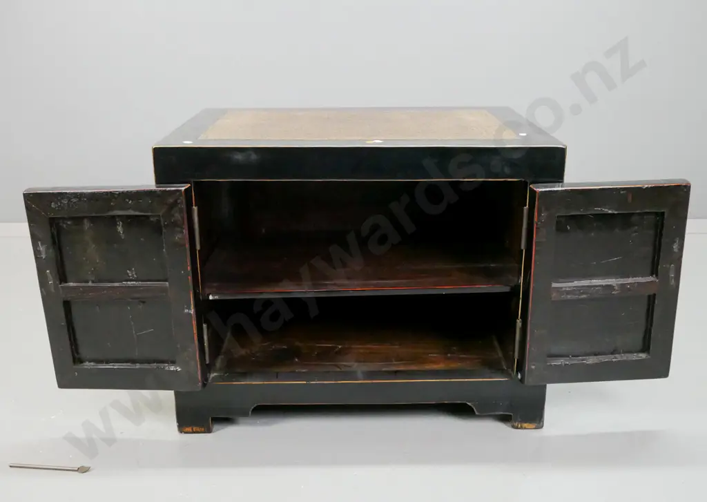 Chinese elmwood black lacquered 2-door low cupboard, lacquered woven insert in top, metal hardware H-510 W-650 D-480. Image 1++