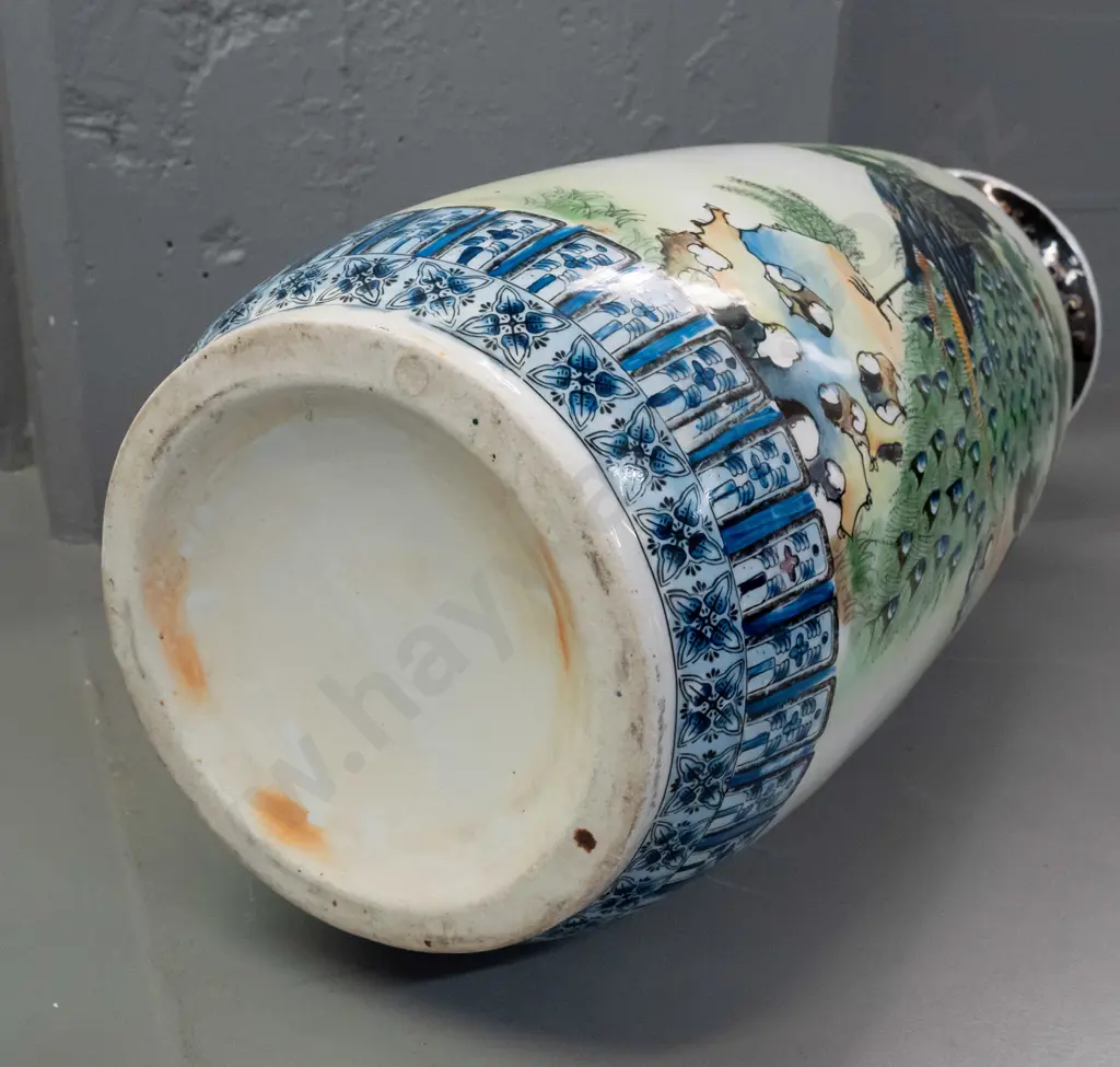 large Chinese vase with peacock, peony and birds with raised gold enamel decoration H-610 D-220 Image 1++