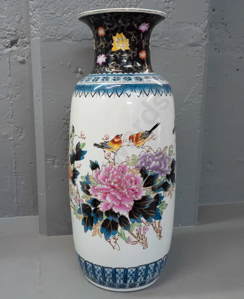 large Chinese vase with peacock, peony and birds with raised gold enamel decoration H-610 D-220 Image 1++