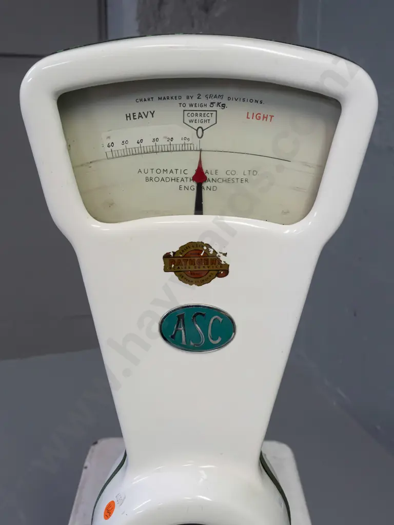 vintage commercial style Automatic Scale Company English platform scales with white enamel case - general age wear, some Image 1++