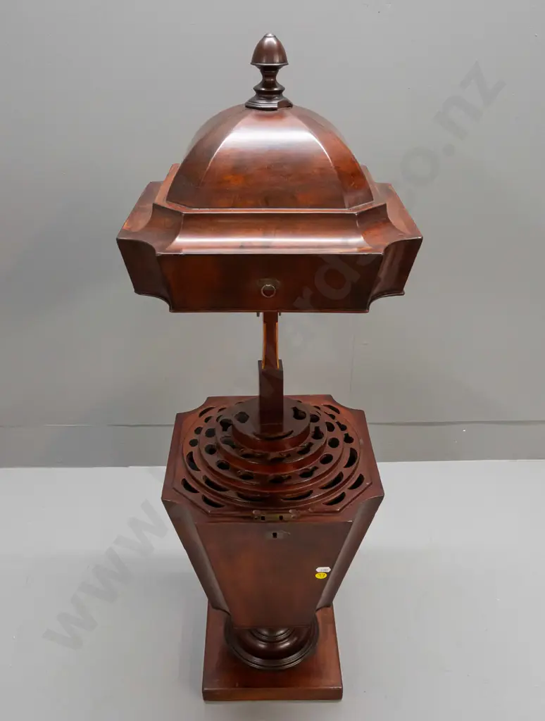 late Georgian cutlery urn in the style of Thomas Hope - figured mahogany with ebony stringing, rise & fall lid w/locking Image 1++