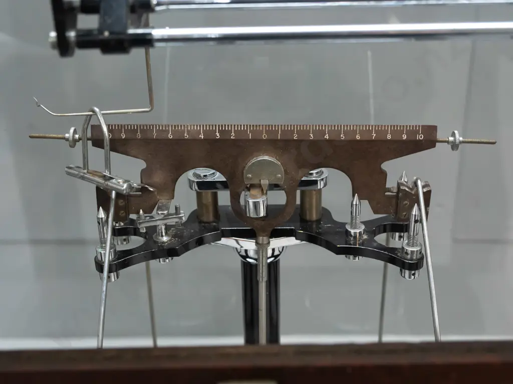 vintage precision balance scales in glazed timber case - scale and case marked Baird and Tatlock, London - minor wear, Image 1++