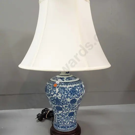 Chinese blue & white porcelain table lamp with circular wooden base, ivory fabric shade H-590 Shade D-410