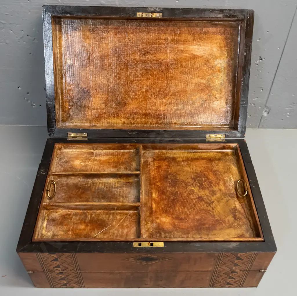 Victorian walnut writing box with leather inset writing slope, lift out segmented tray, 2 inner drawers, inlay Image 1++