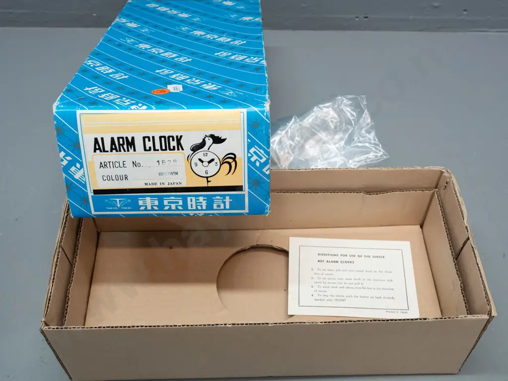 retro Japanese wind-up bedside alarm clock - marked Tokyo Tokei 2 Jewels - with original box H-135 L-310 Image 1++