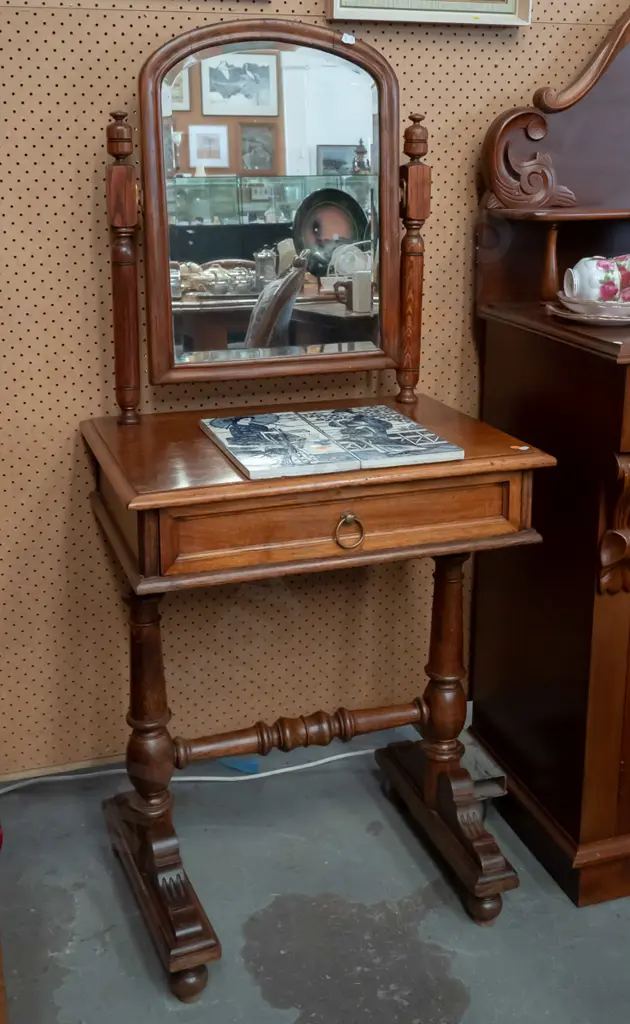 vintage oak and walnut dressing table with arched top mirror on turned supports, single drawer, turned refectory Image 1++